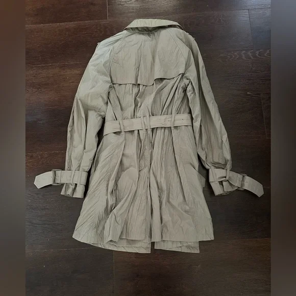 Burberry London Trench Coat - Picture 2 of 5